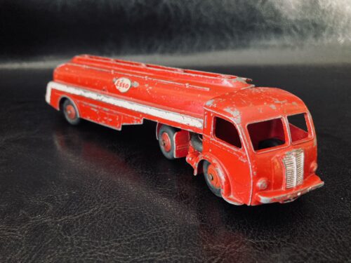 DINKY TOYS ANCIENNE - Panhard semi-remorque TITAN ESSO